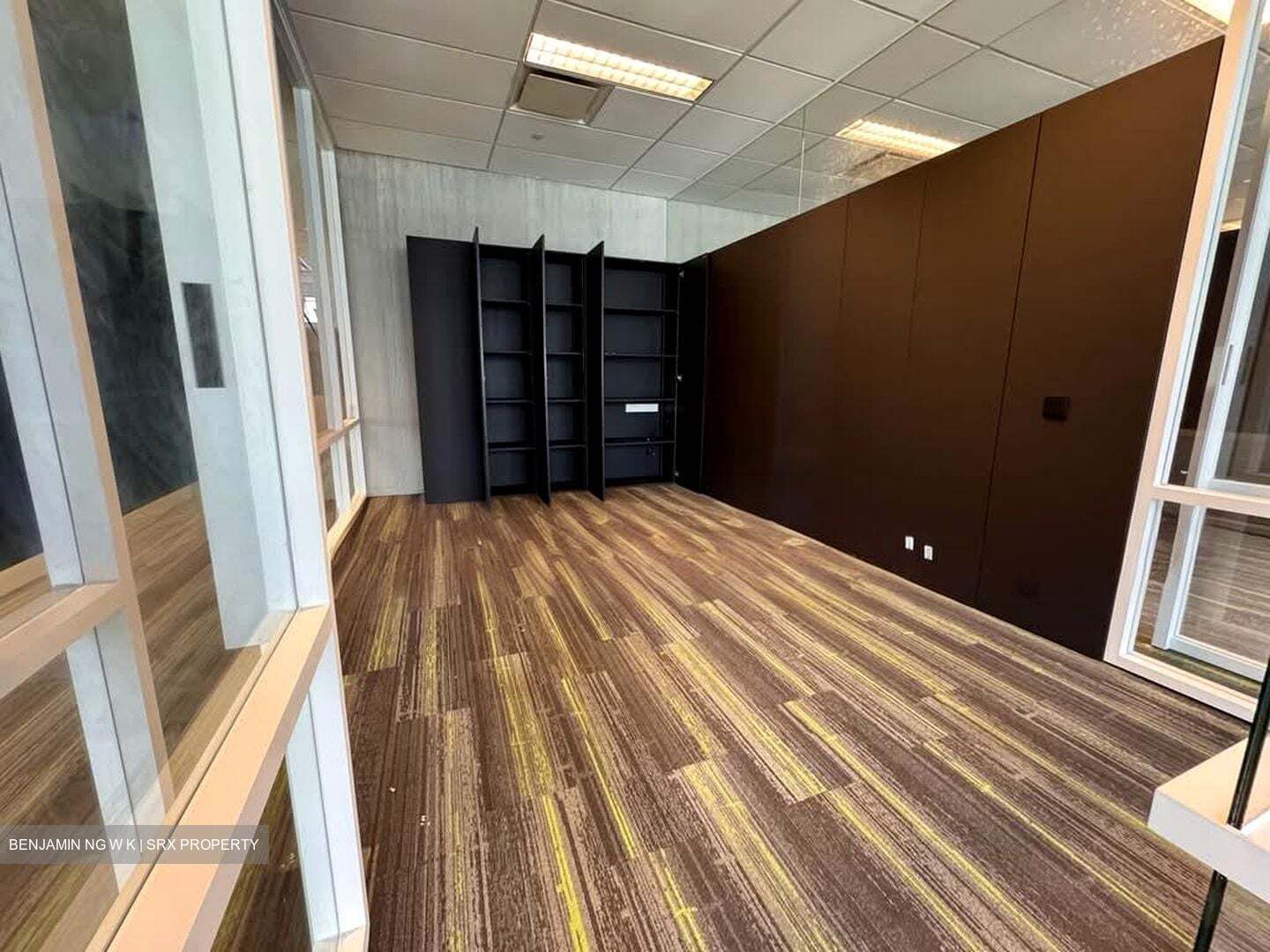 Asia Chambers (D1), Office #605331701